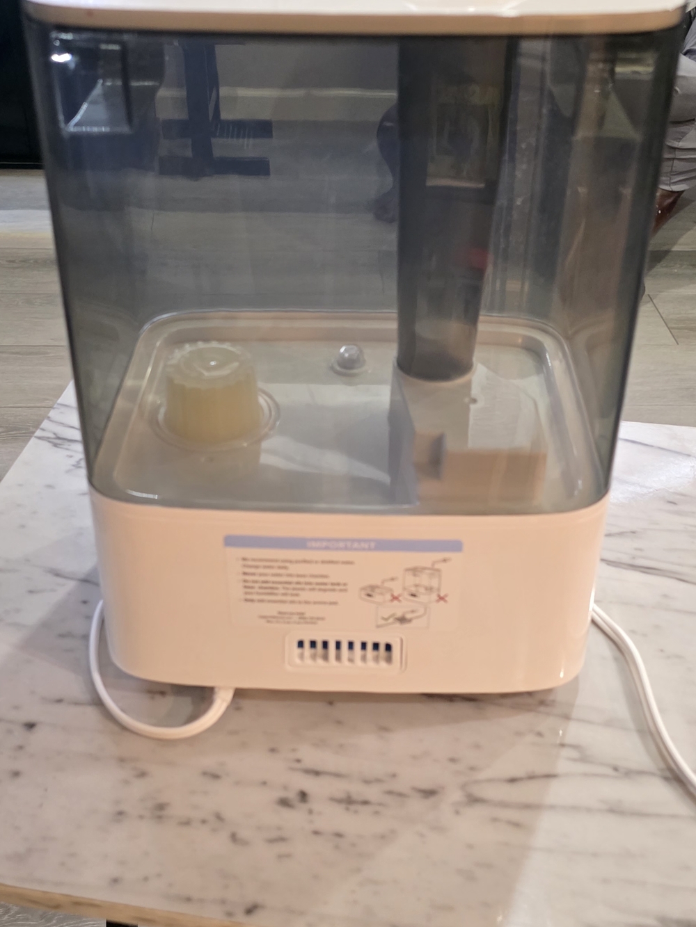 Levoit White Humidifier with Digital Display - Picture 3 of 3